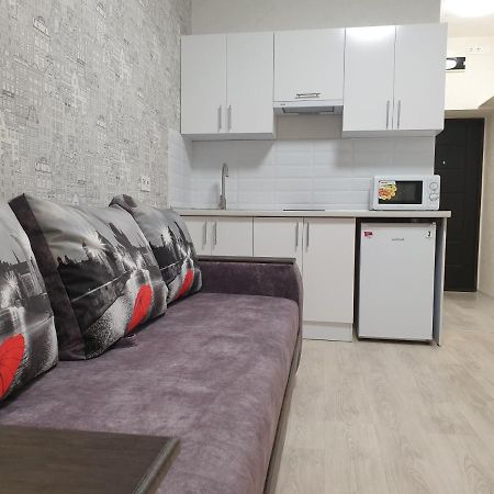 Apart Hotel Malinovskogo Kharkov Ngoại thất bức ảnh