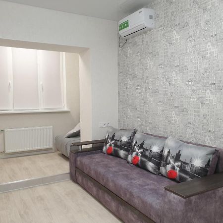 Apart Hotel Malinovskogo Kharkov Ngoại thất bức ảnh