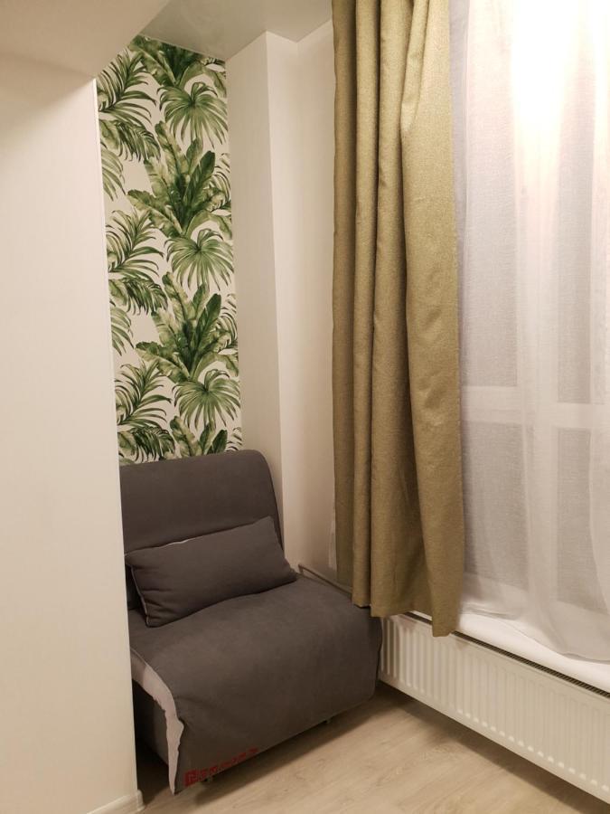 Apart Hotel Malinovskogo Kharkov Ngoại thất bức ảnh
